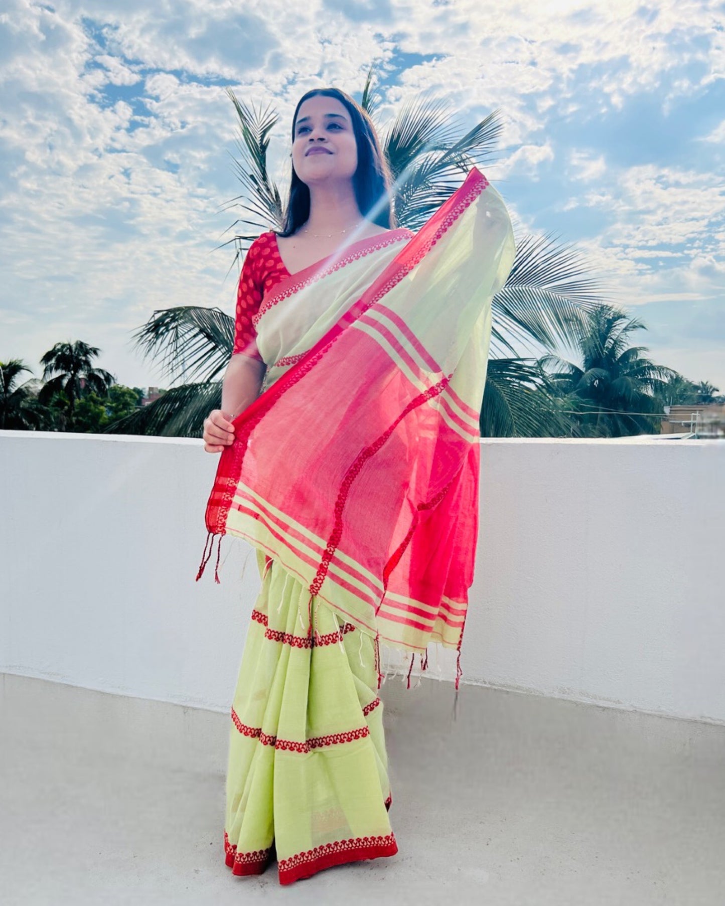 Soft and comfortable red and green khadi cotton saree for Durga Puja/Summer