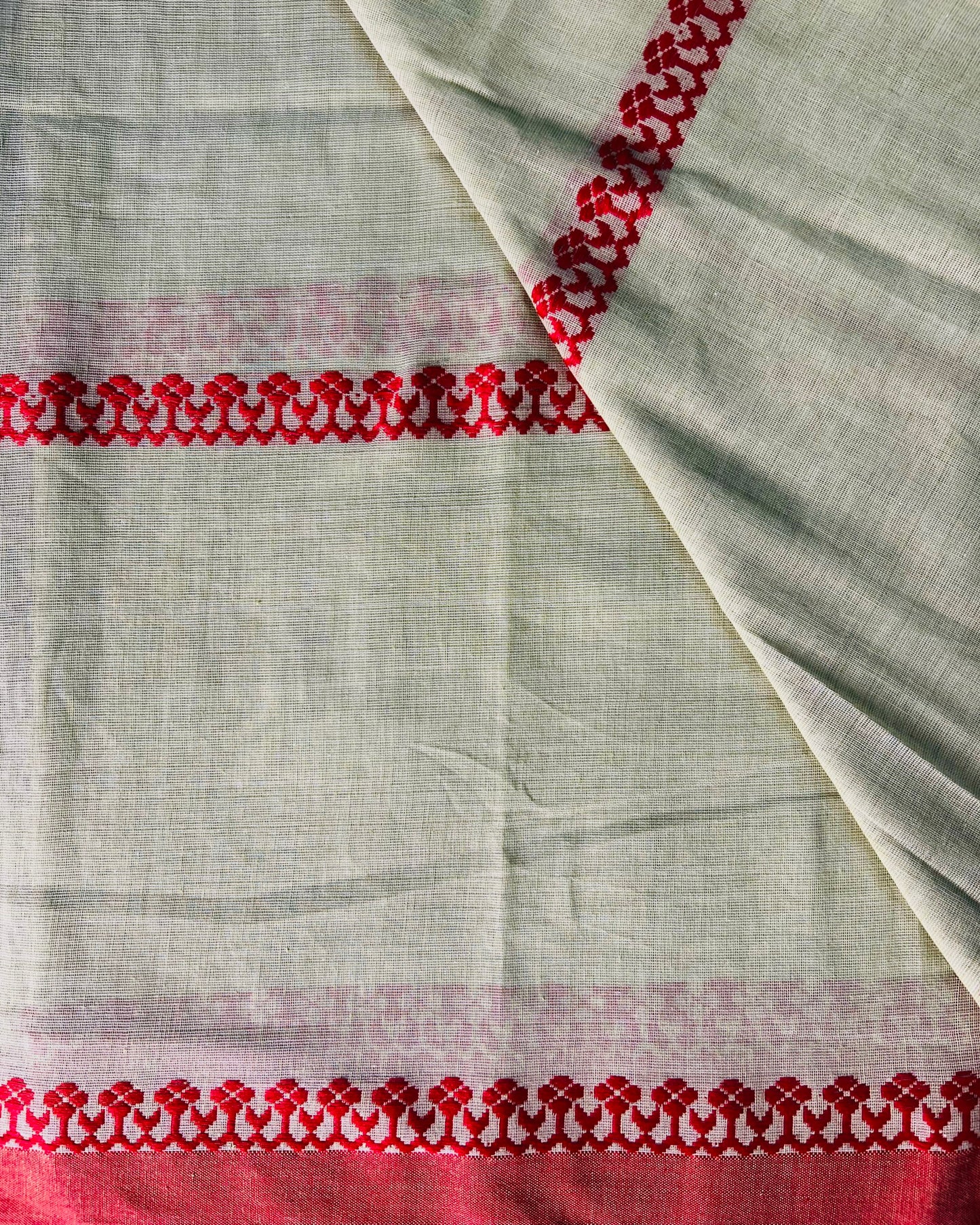Soft and comfortable red and green khadi cotton saree for Durga Puja/Summer