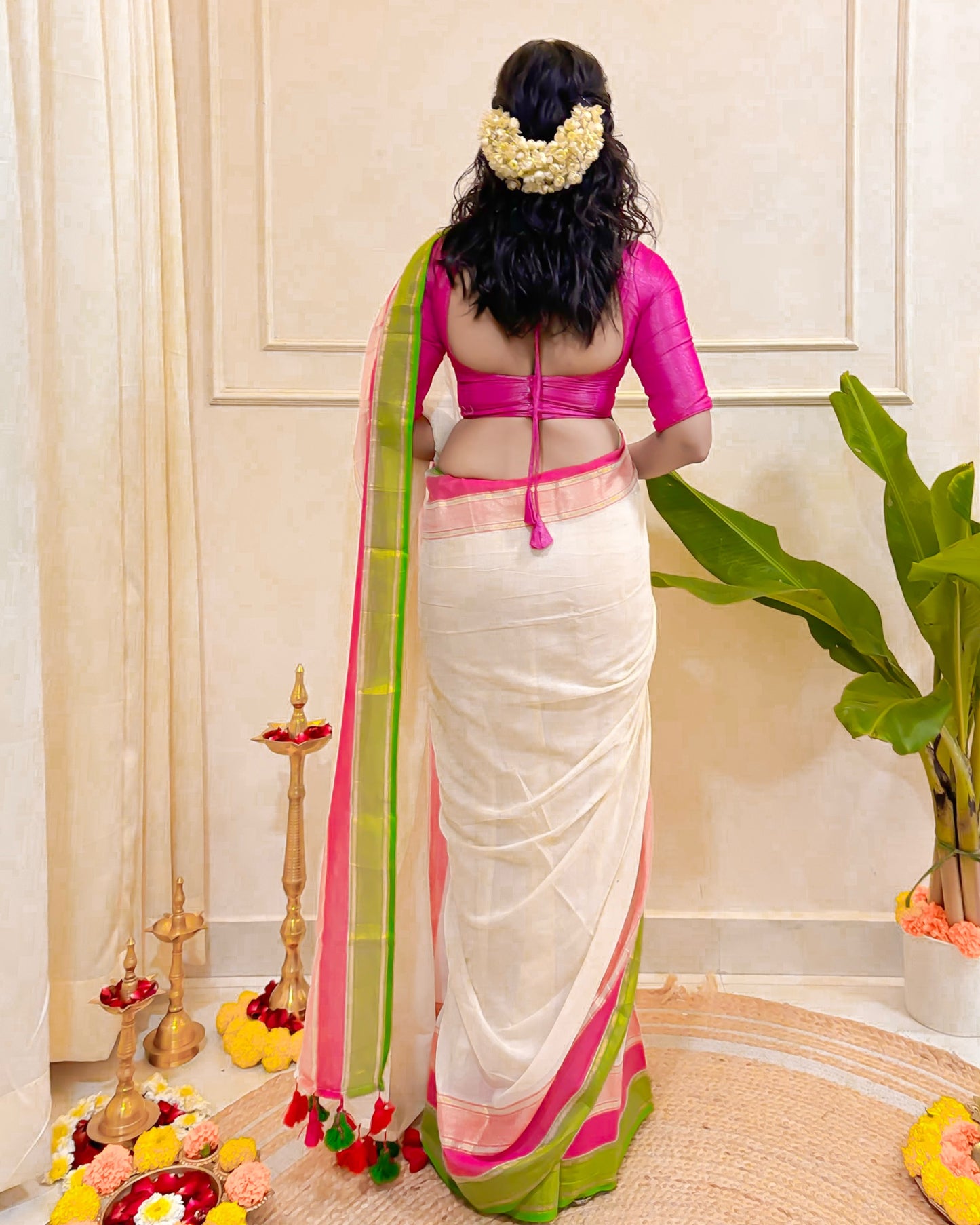 Ponnonam Pookal