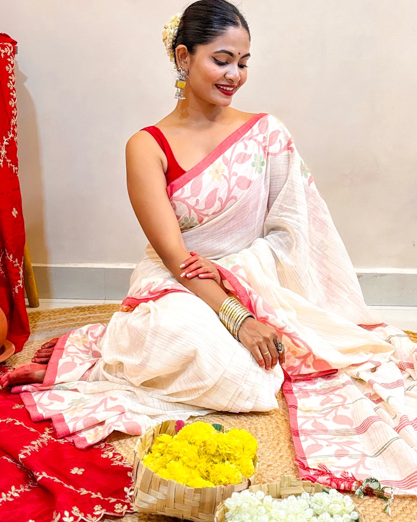Sati (Laal Sada Saree)