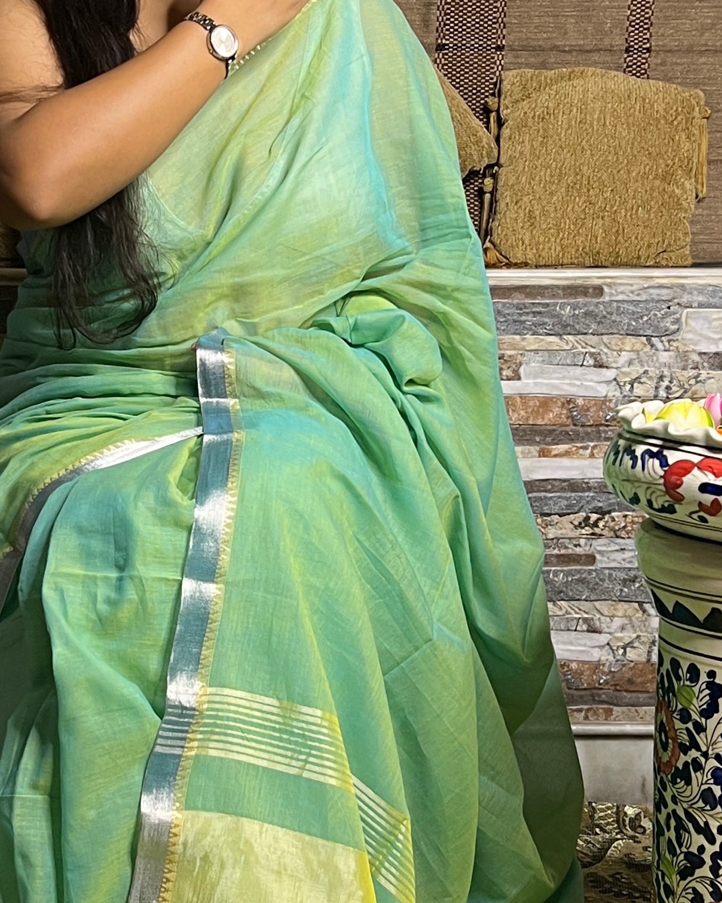 Soft and comfortable dual tone green yellow mangalgiri handloom cotton saree with zari velvet border and aanchal orange yellow