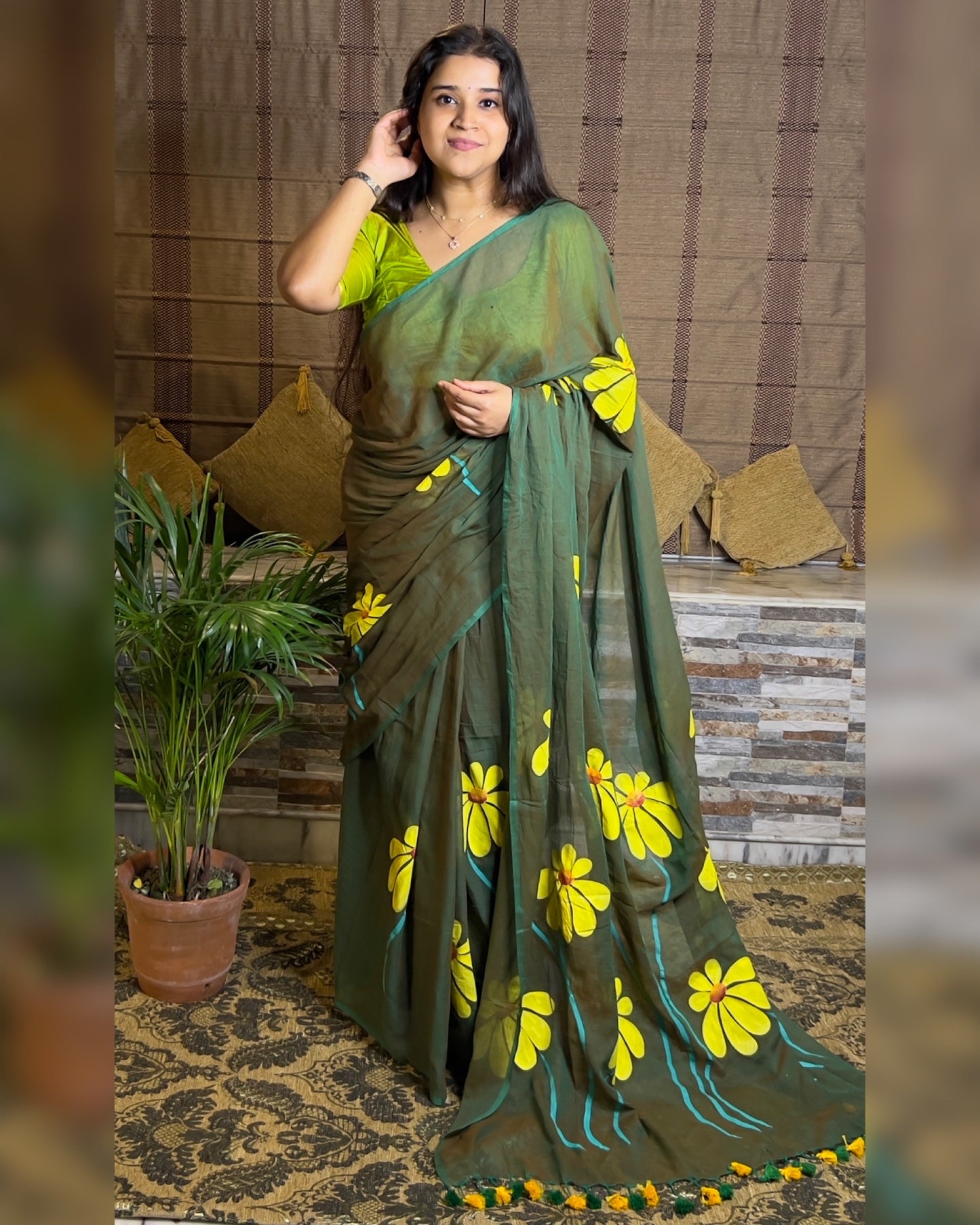 Soft and comfortable light weight dual tone emerald green mulmul cotton saree with floral hand painting good for day time wear