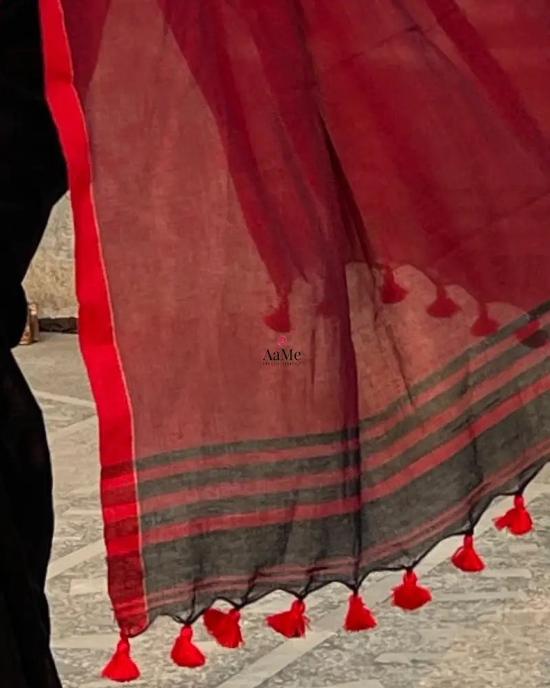Black- Maroon soft and comfortable Khadi cotton saree