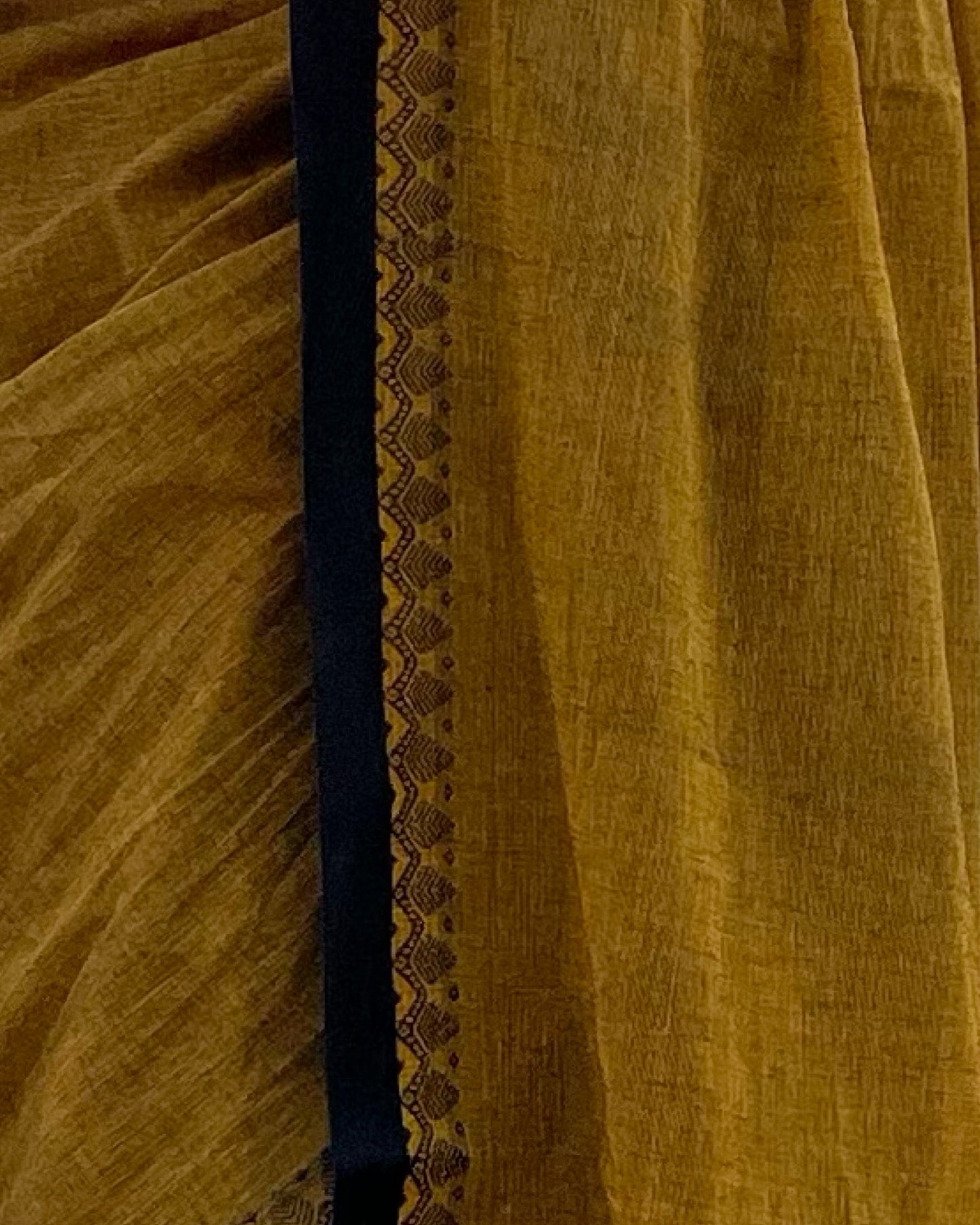 Mustard yellow-Black soft and comfortable Khadi cotton saree
