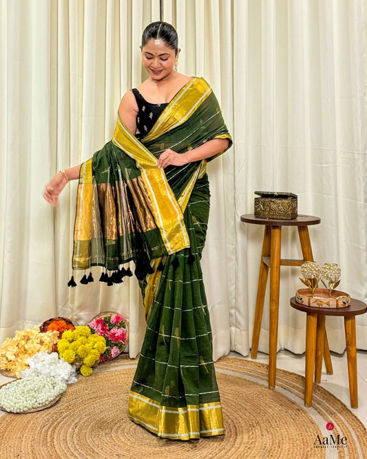 The Garden Parrot (Green mulmul saree)