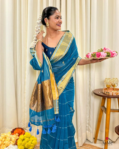 The Blue Parrot (Blue mulmul saree)
