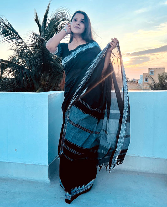 Black and white cotton handloom saree with begumpuri and Dhaniakhali patterns