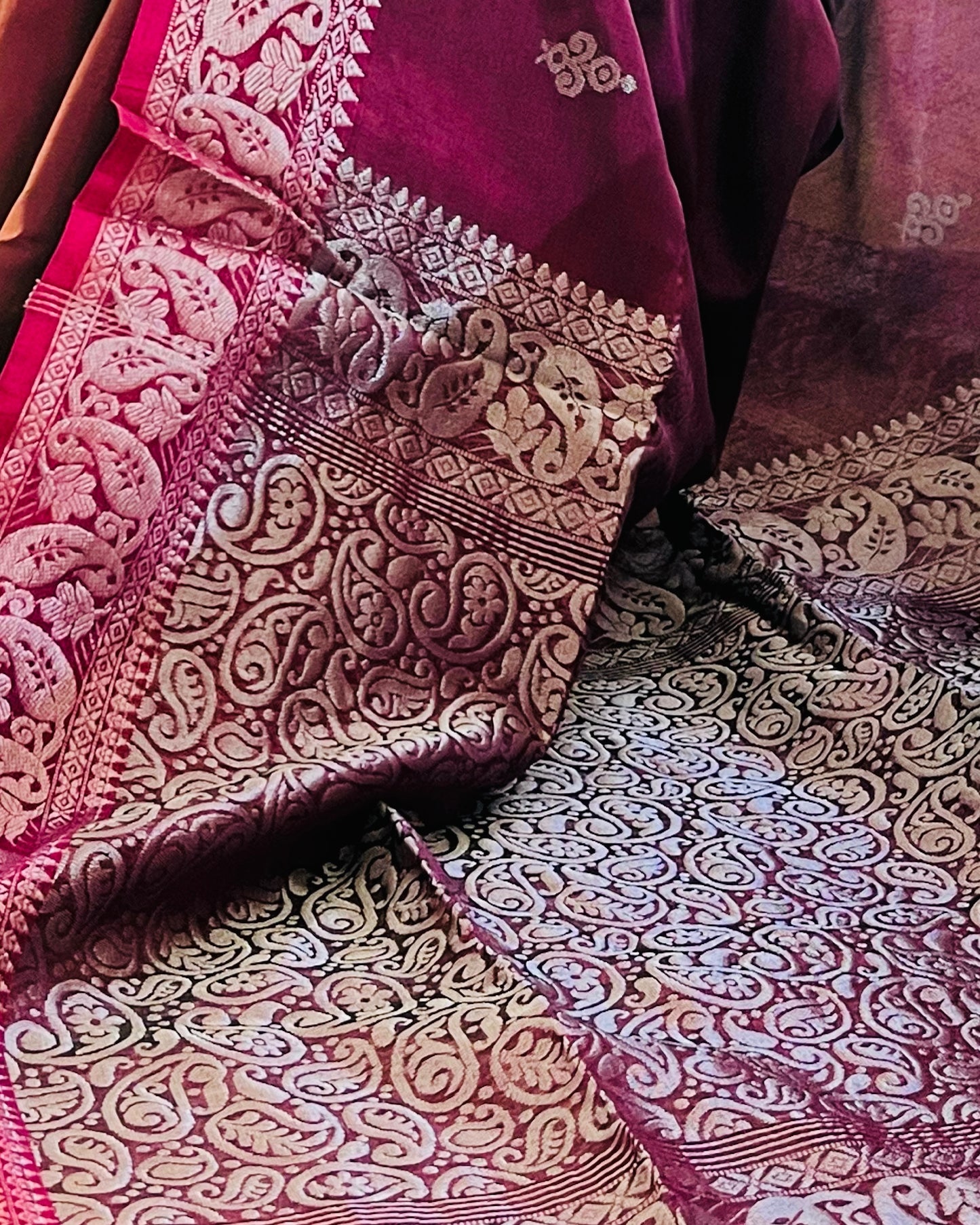 Revati (Dual Tone Cotton Tissue Banarasi Saree)