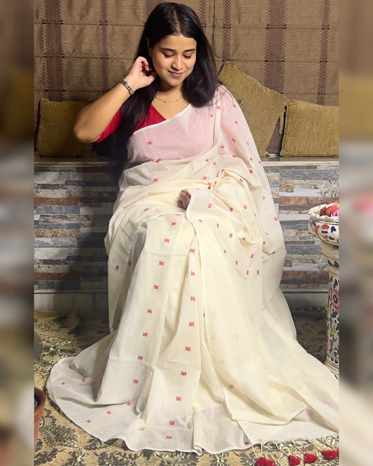 Soft and Comfortable Durga Puja Navaratri Red and White Handloom Cotton Saree Collection