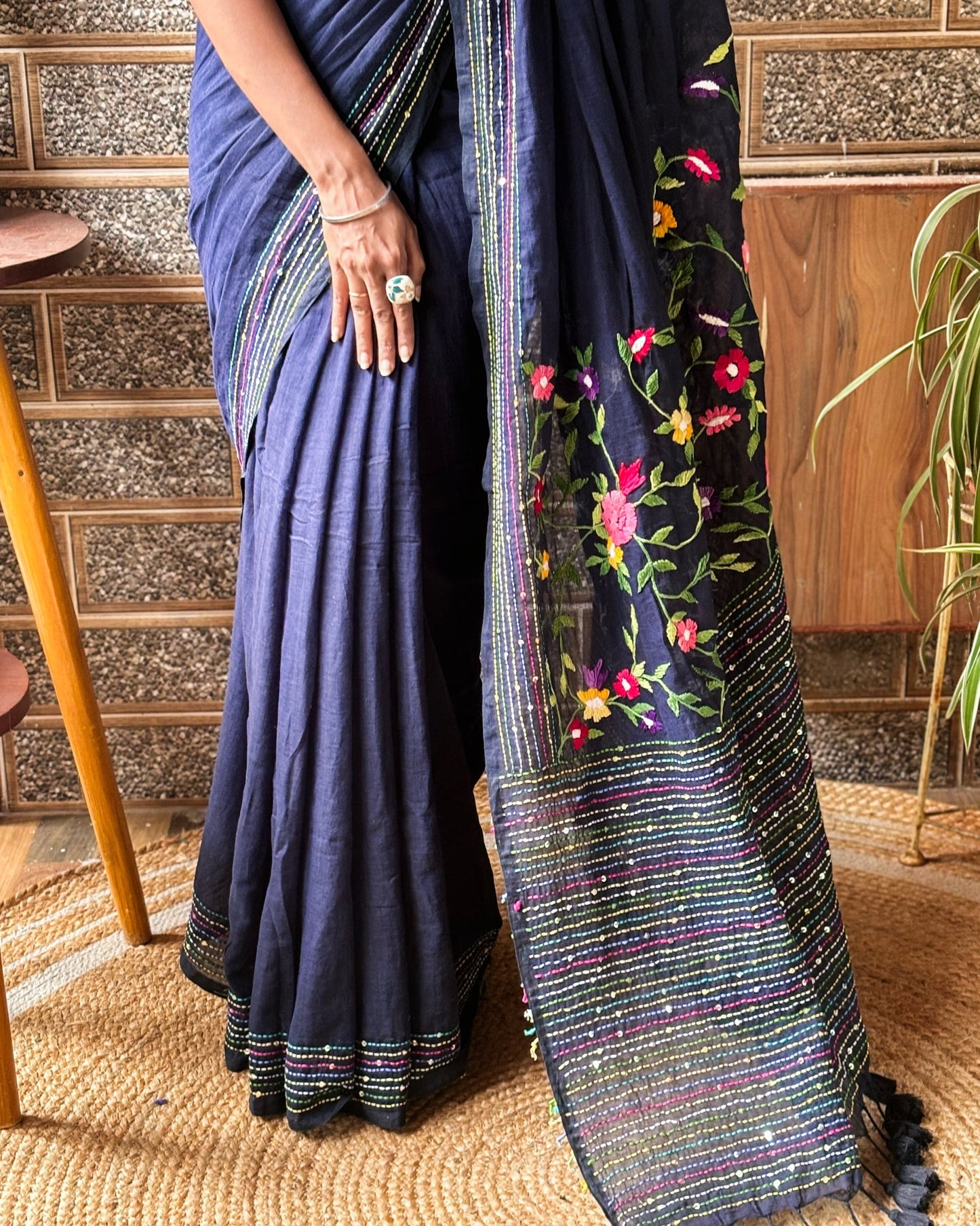 Soft and Comfortable navy mulmul cotton saree with thread work 