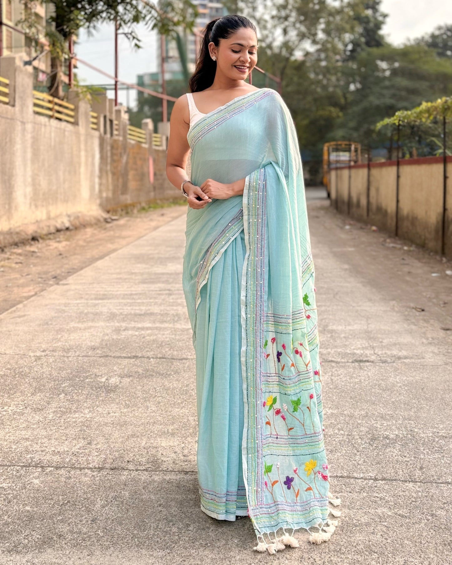 Blue embroidered mulmul cotton saree