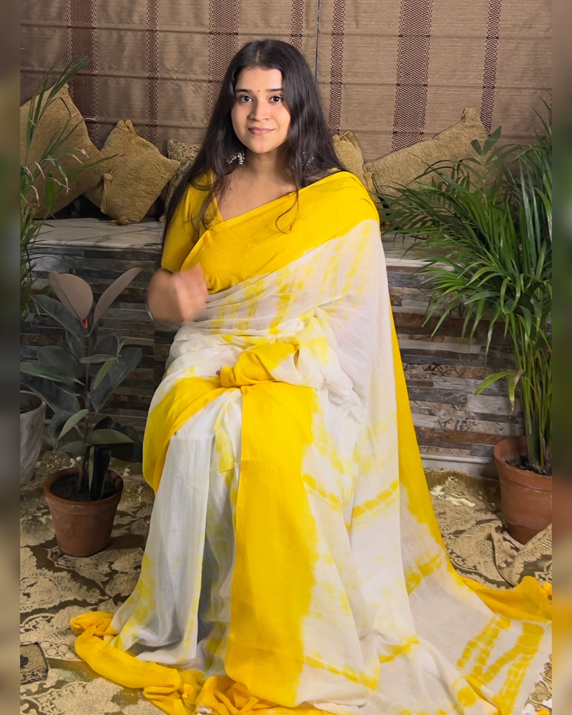 Soft and Comfortable Mulmul Cotton festive colour yellow and white Shibori Saree