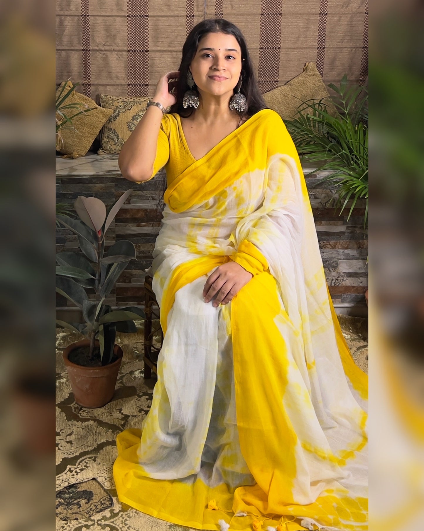 Soft and Comfortable Mulmul Cotton festive colour yellow and white Shibori Saree