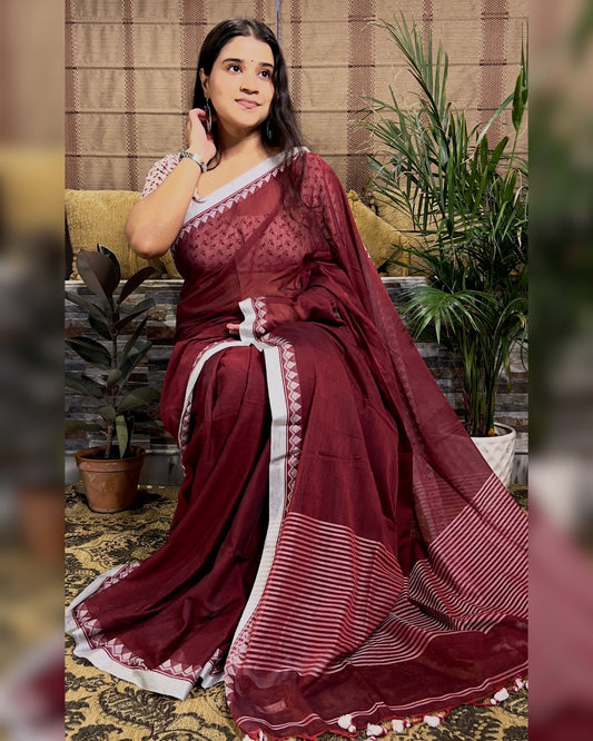 Soft and Comfortable Durga Puja Navaratri Red and White Handloom Cotton Saree Collection