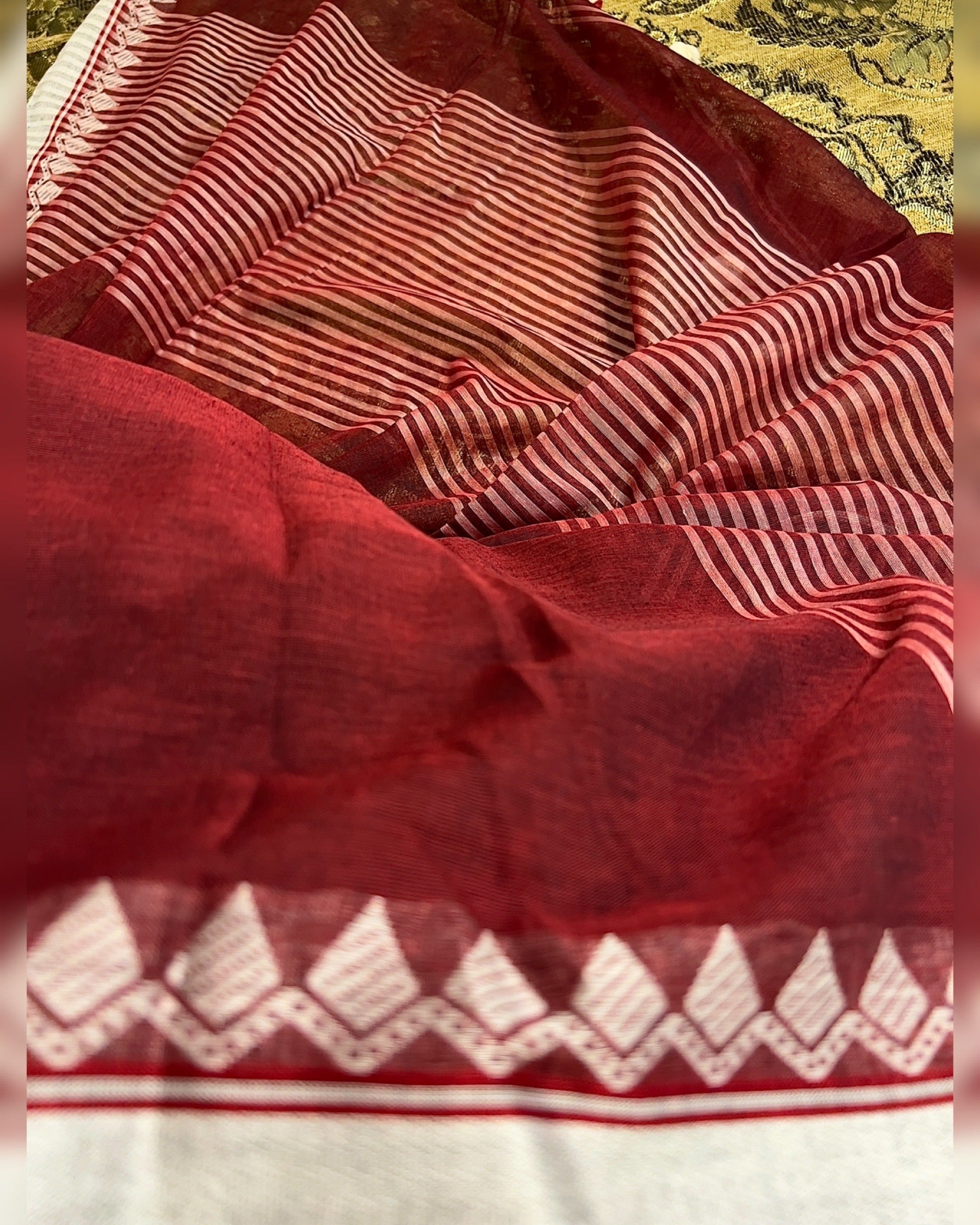 Soft and Comfortable Durga Puja Navaratri Red and White Handloom Cotton Saree Collection