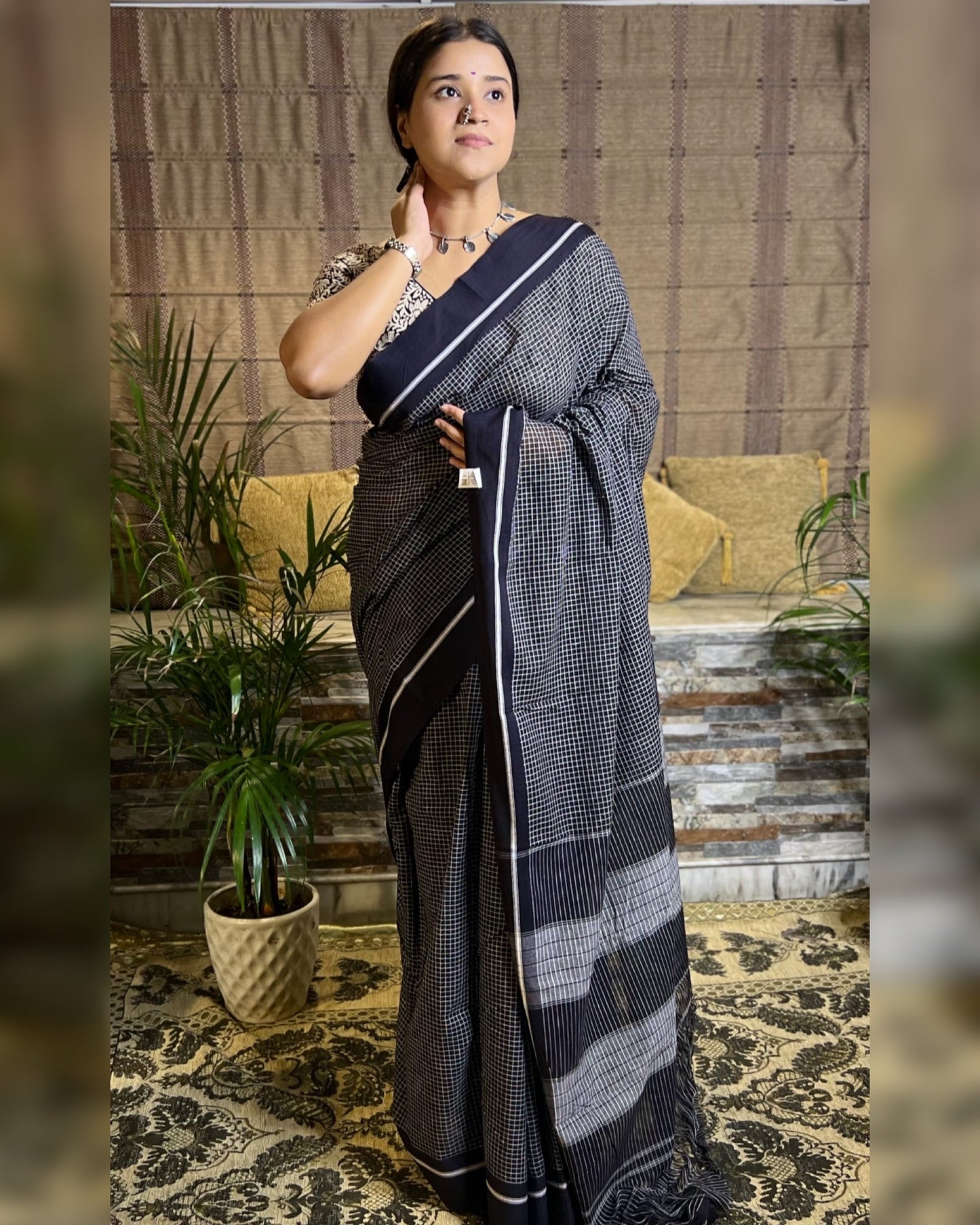 Soft and Comfortable handloom cotton saree in black and white checks