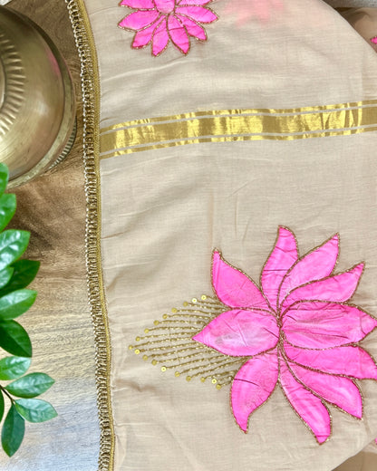 Serene Lotus | Handpainted Mulmul Cotton Saree