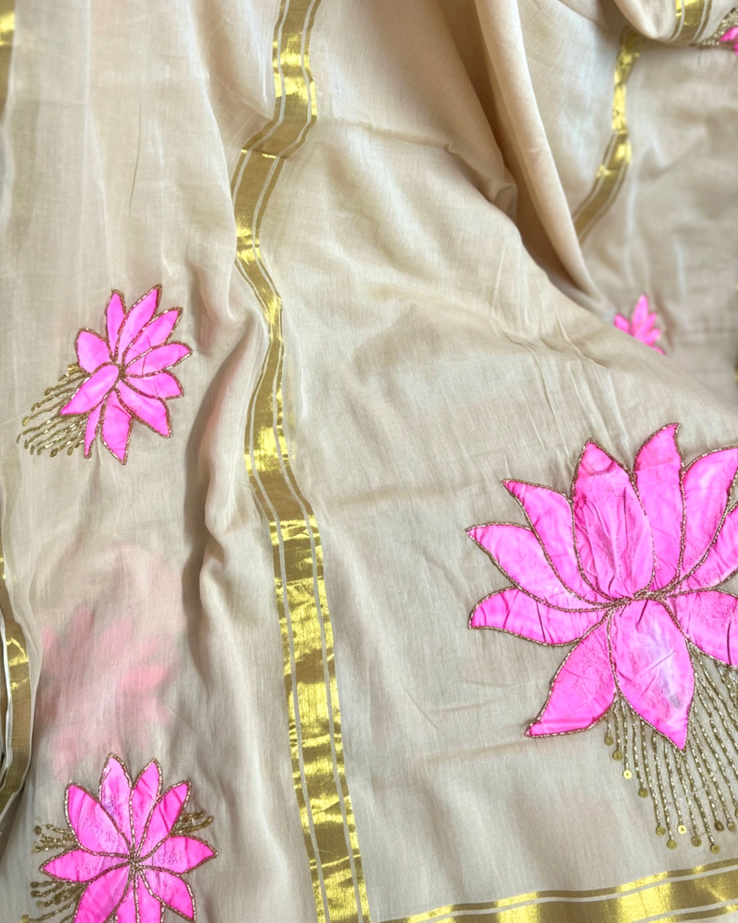 Serene Lotus | Handpainted Mulmul Cotton Saree