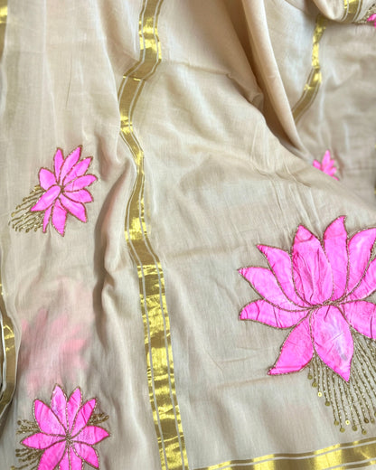 Serene Lotus | Handpainted Mulmul Cotton Saree