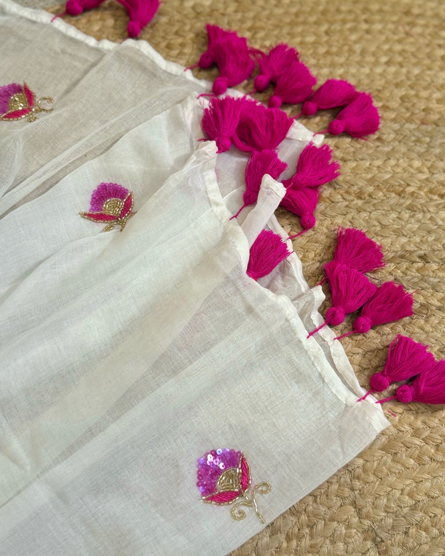 Petal N Milk – Embroidered White Mulmul Cotton Saree