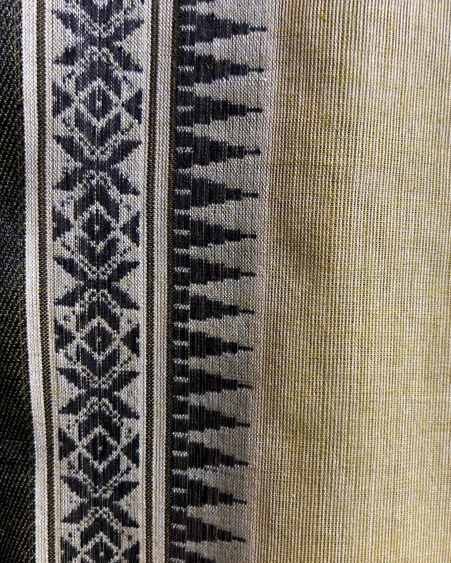 Mehendi Green - Black cotton Dhaniakhali handloom saree new collection
