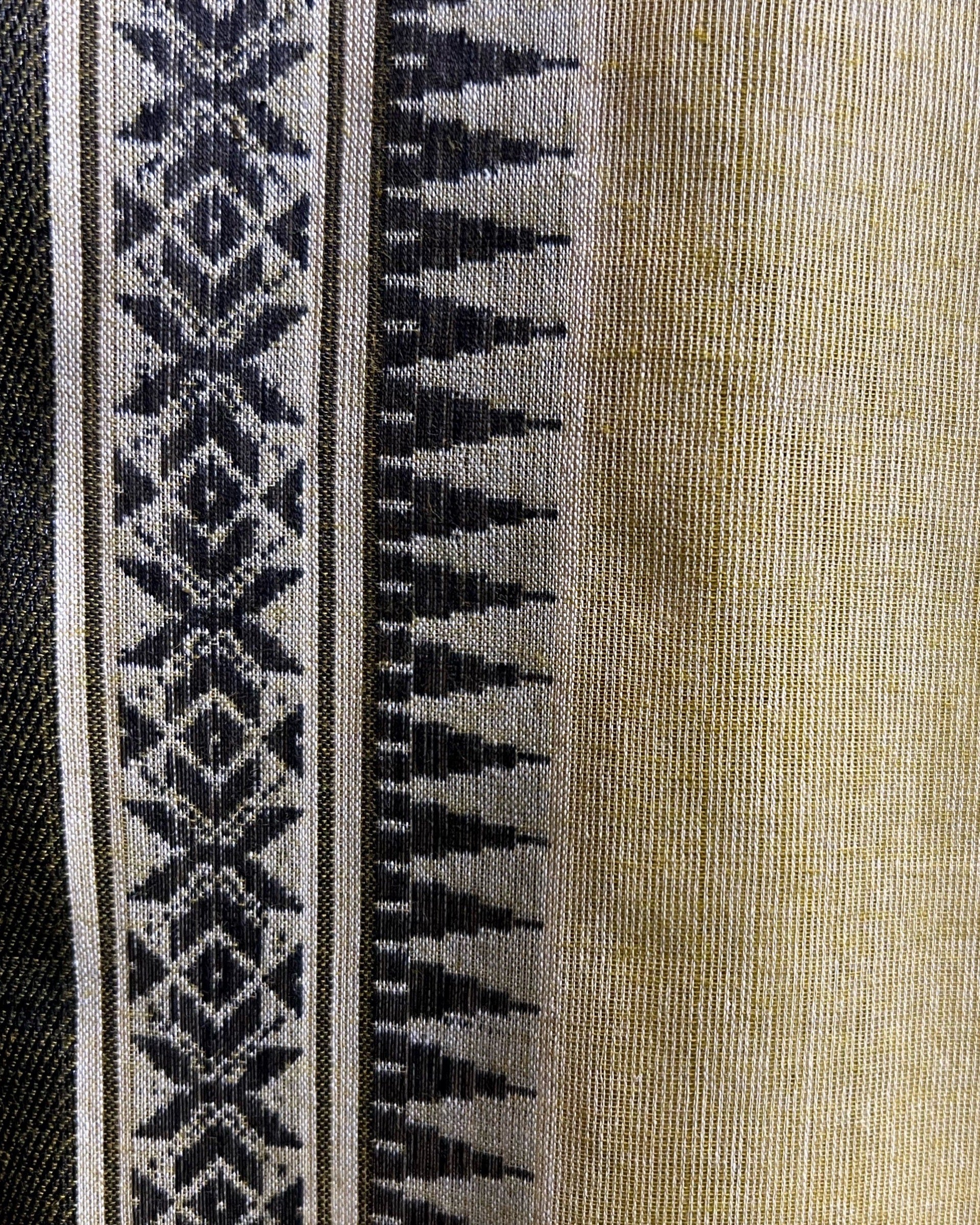 Mehendi Green - Black cotton Dhaniakhali handloom saree new collection