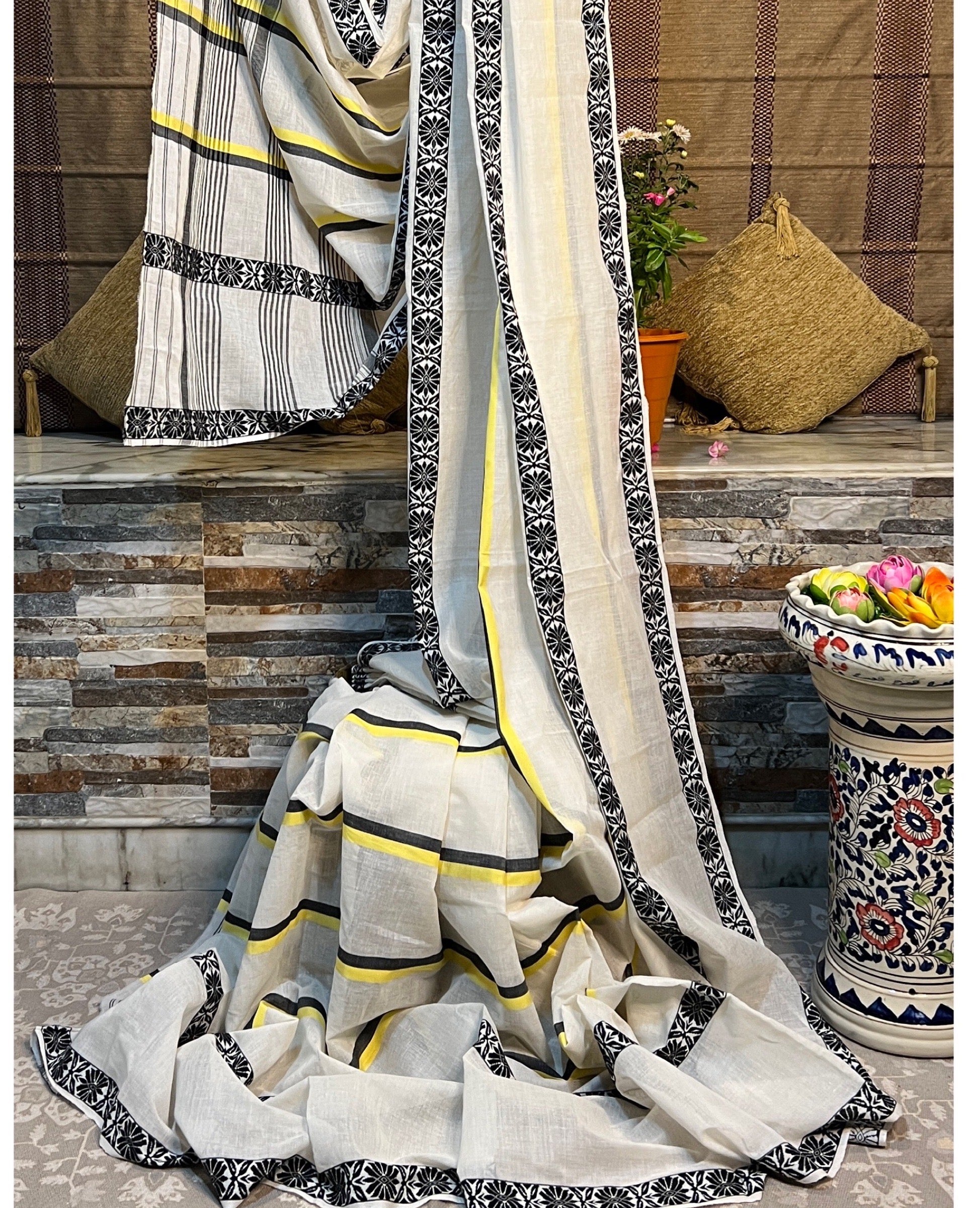 White cotton handloom saree